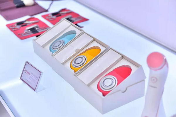 5df897a41bd2c.jpg 5df897a41bd2c.jpg